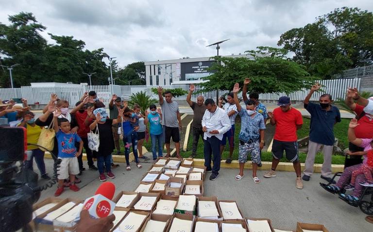 Saldr Caravana con s lo 2 de migrantes amparados Diario del