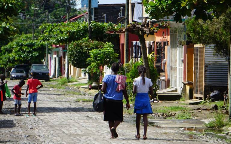 Migrantes se apoderan de viviendas abandonadas - Diario del Sur | Noticias  Locales, Policiacas, sobre México, Chiapas y el Mundo