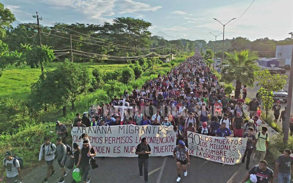 Caravana de migrantes pide dialogo con el Instituto Nacional de