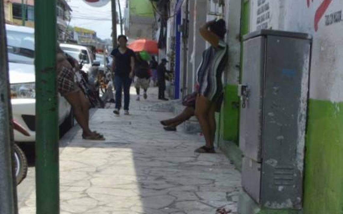 Virus no cesa la prostitución en calles y redes sociales, sida contagios  homosexuales - Diario del Sur | Noticias Locales, Policiacas, sobre México,  Chiapas y el Mundo