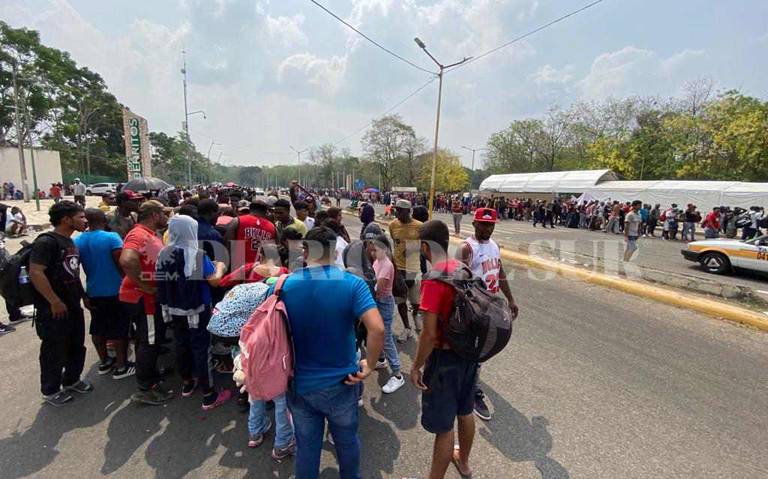 Migrantes entran por la frontera sur INM caravana migrante