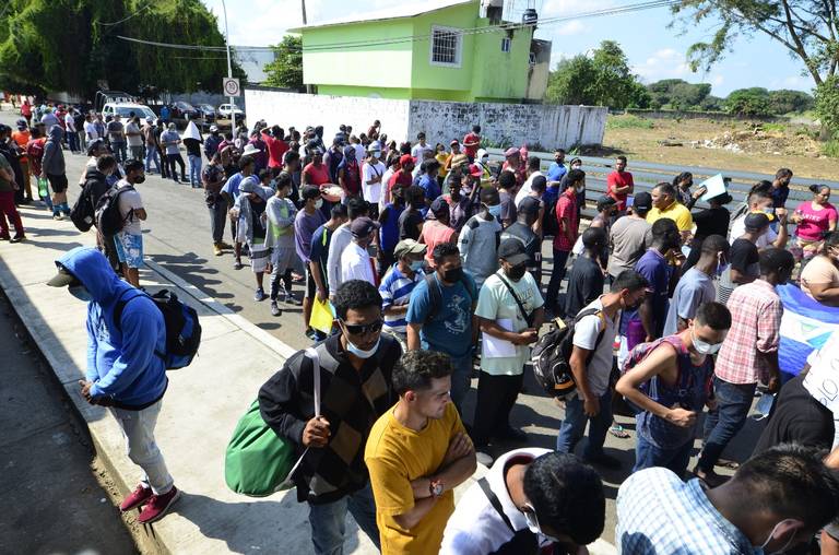 Caravana Migrante inicia huelga de hambre en Tapachula y amenaza